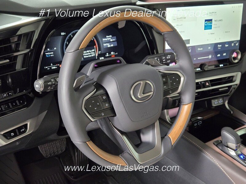 New 2026 Iridium Lexus PREMIUM PLUS image 17