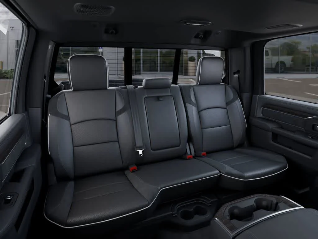 New 2026 Granite Crystal Metallic Clear-Coat Exterior Paint RAM Laramie image 15