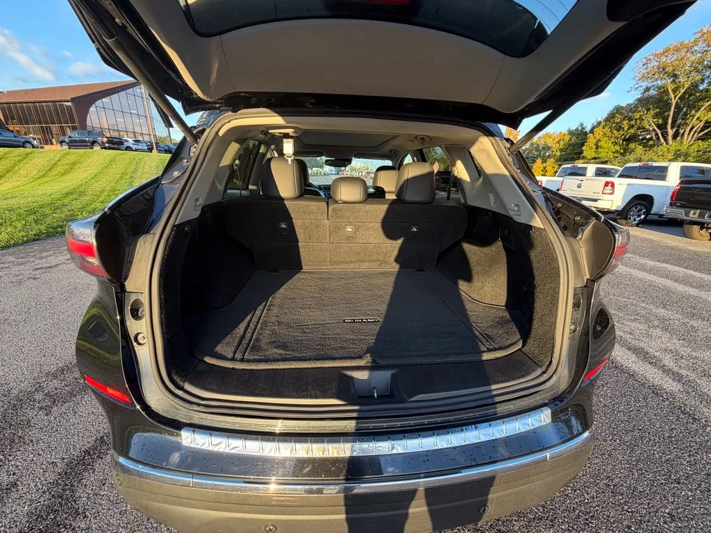 Used 2019 Black Nissan SL image 46