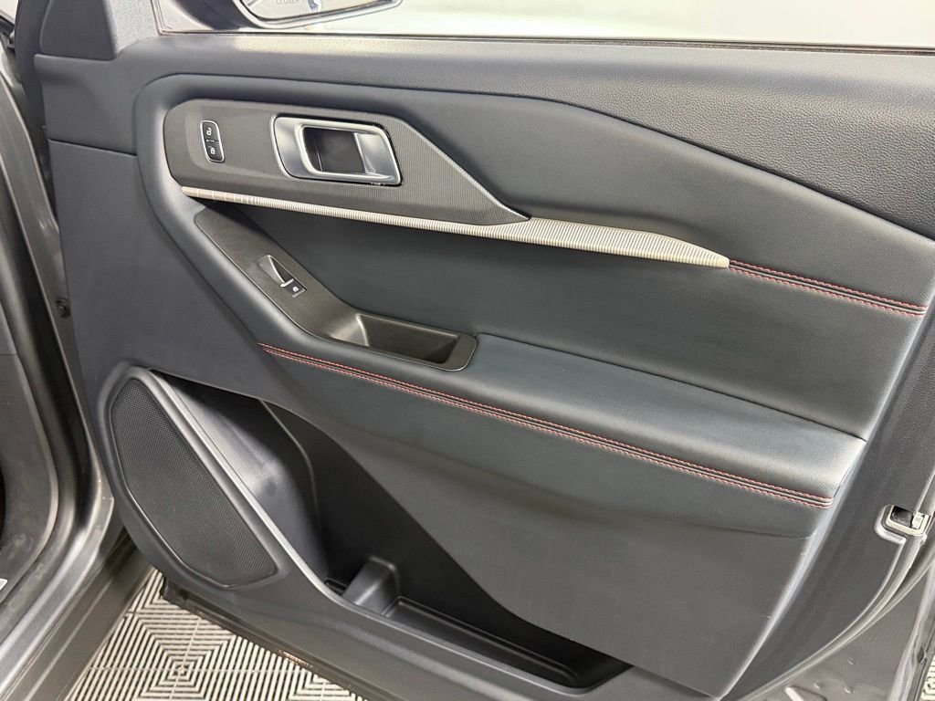 2025 Ford Explorer ST-LINE - Photo 34