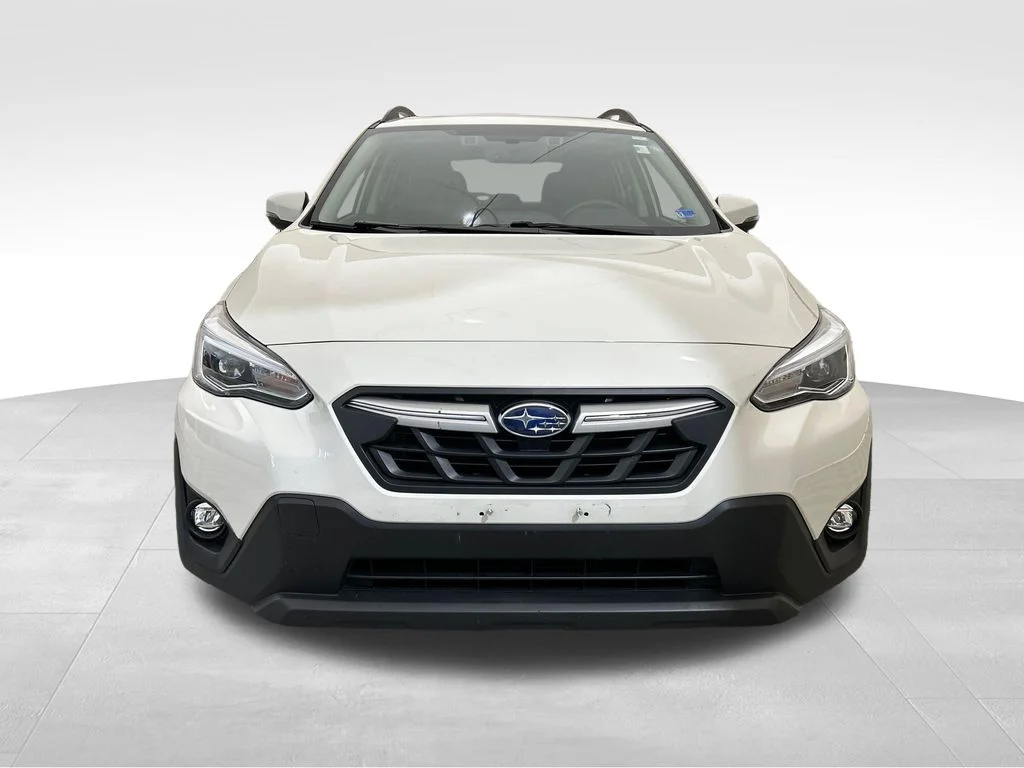 Used 2023 White Subaru Limited image 9