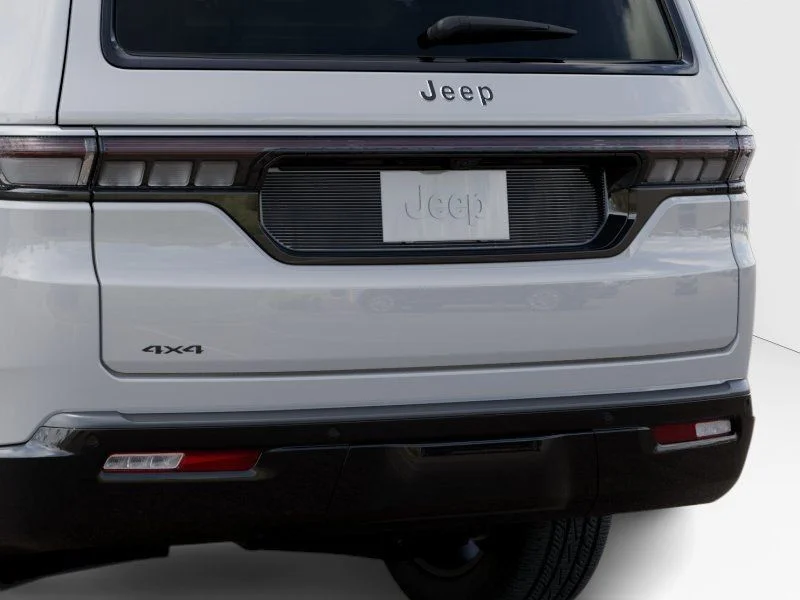 New 2026 Bright White Clear-Coat Exterior Paint Jeep  image 15