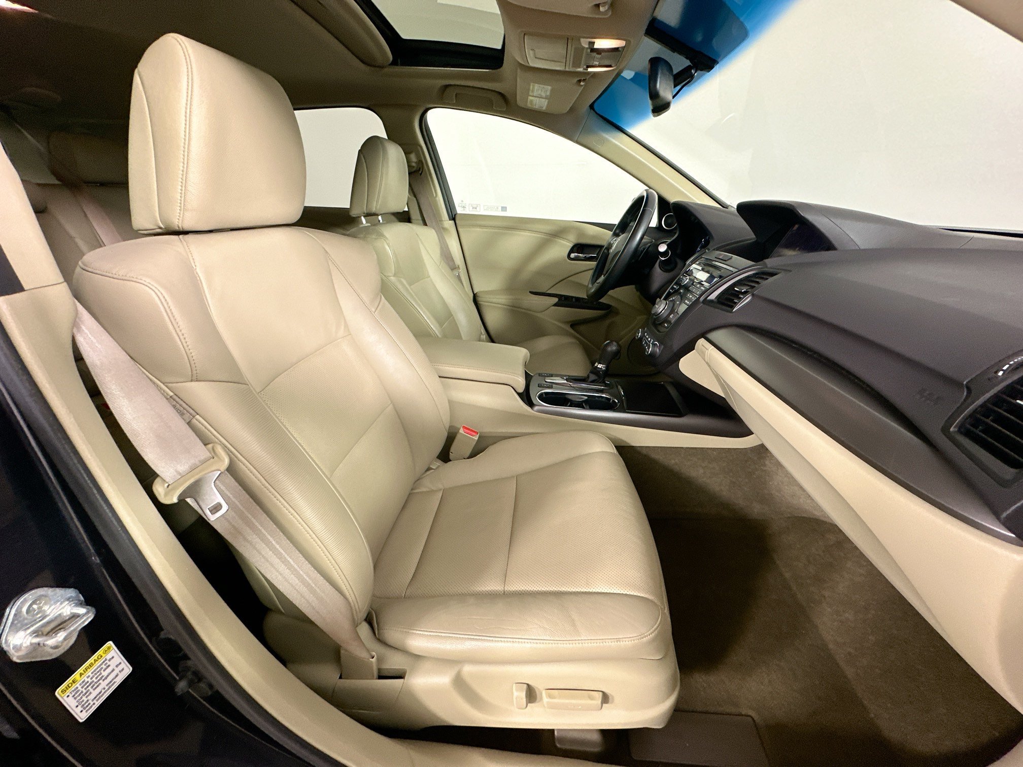 Used 2013  Acura Tech Pkg image 41