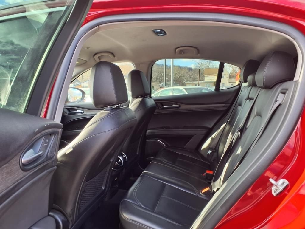 2019 Alfa Romeo Stelvio Ti - Photo 17
