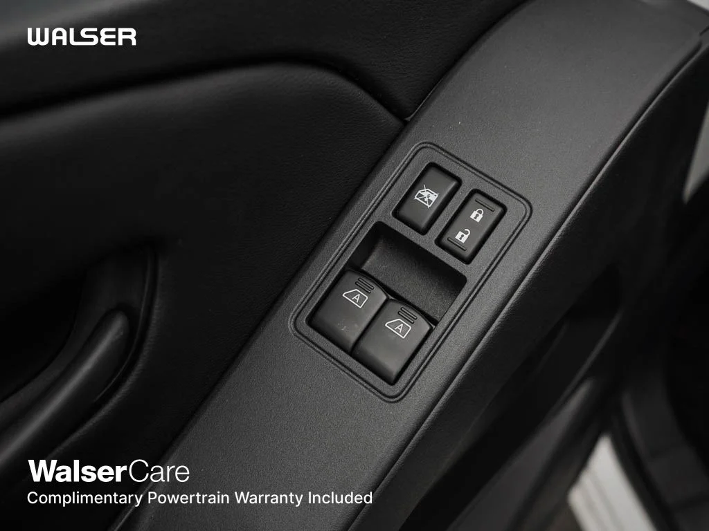 New 2026 Glacier White Nissan S image 15