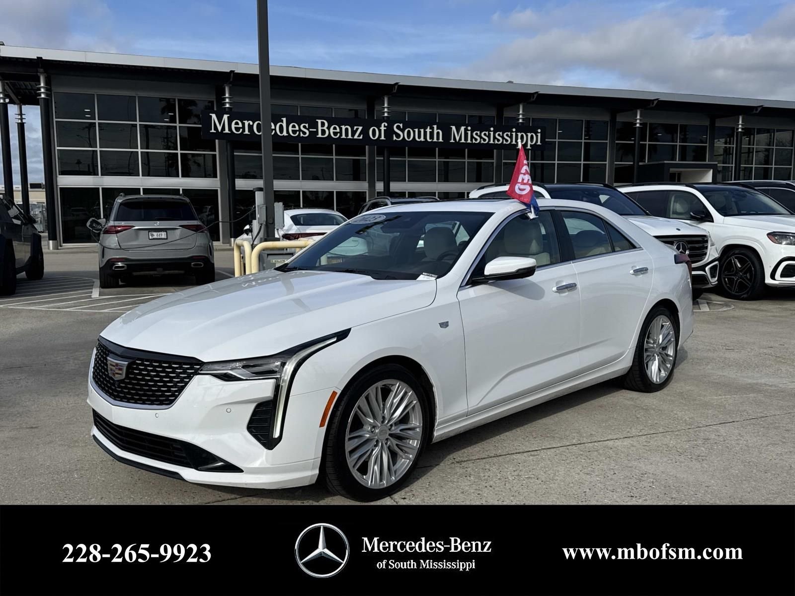 2023 Cadillac CT4 Premium Luxury