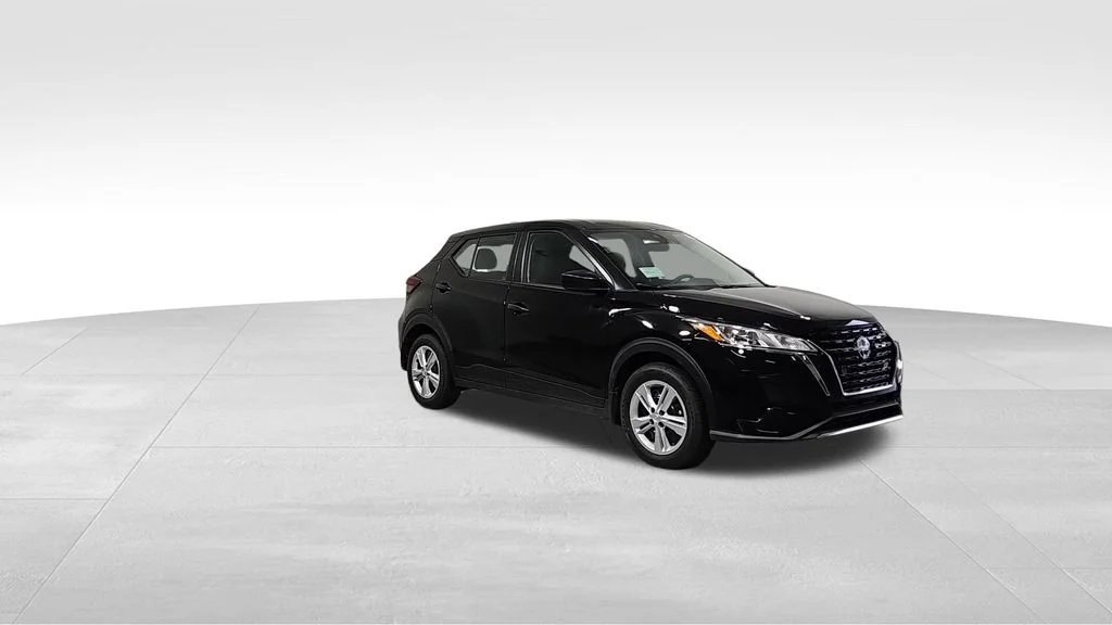 2025 Nissan KICKS PLAY Base - Photo 8