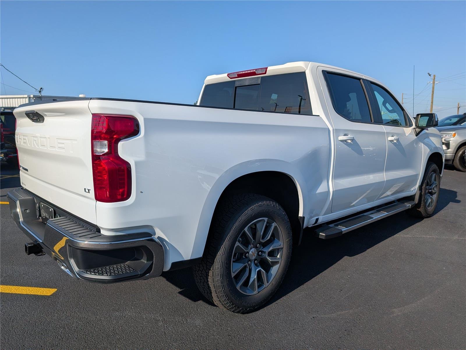 New 2026 Summit White Chevrolet LT image 3