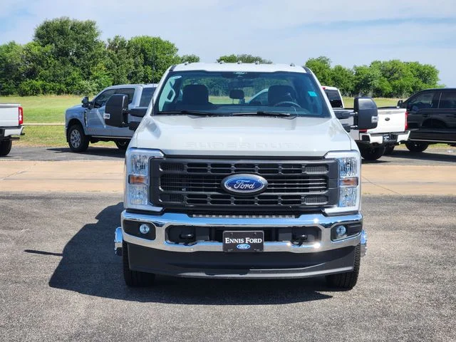 New 2026 Avalanche Ford F-350® XL image 2