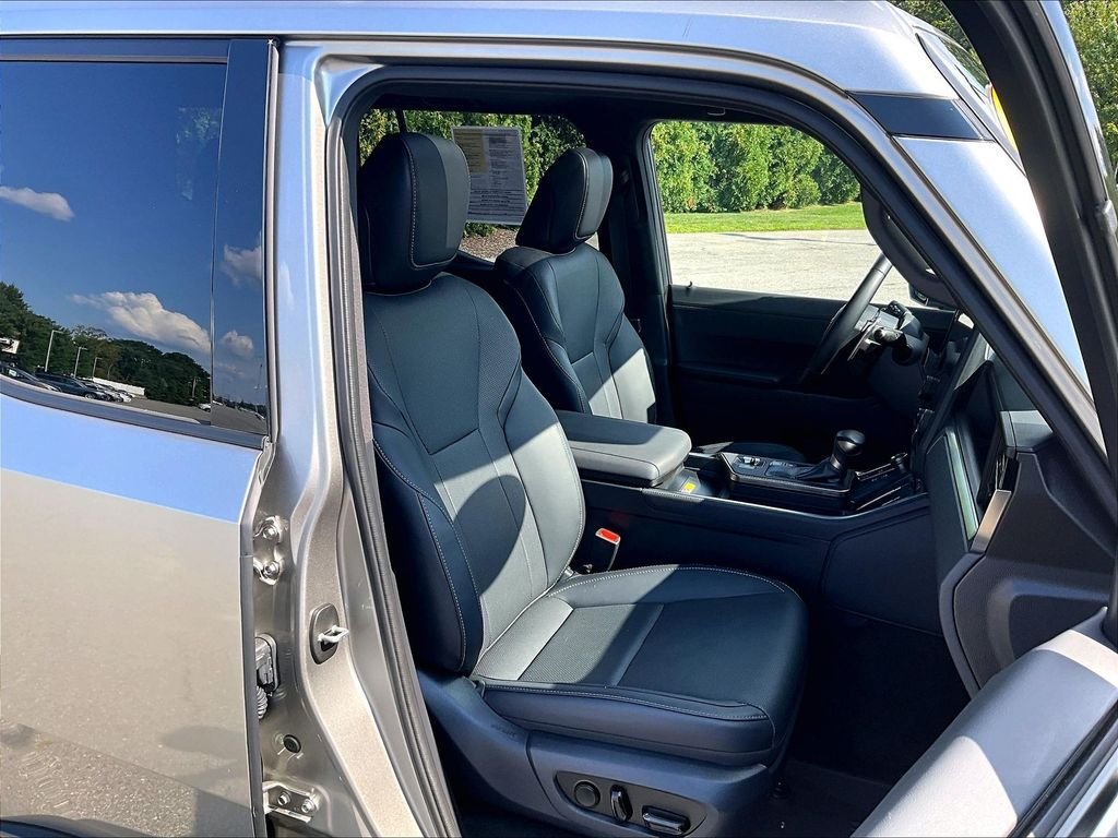 Used 2024 Silver Lexus 550 Premium+ image 11
