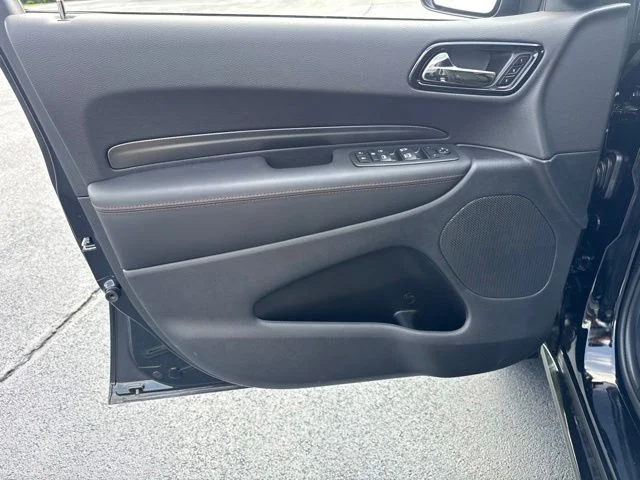 New 2027 Pitch-Black Exterior Paint Dodge GT HEMI image 14