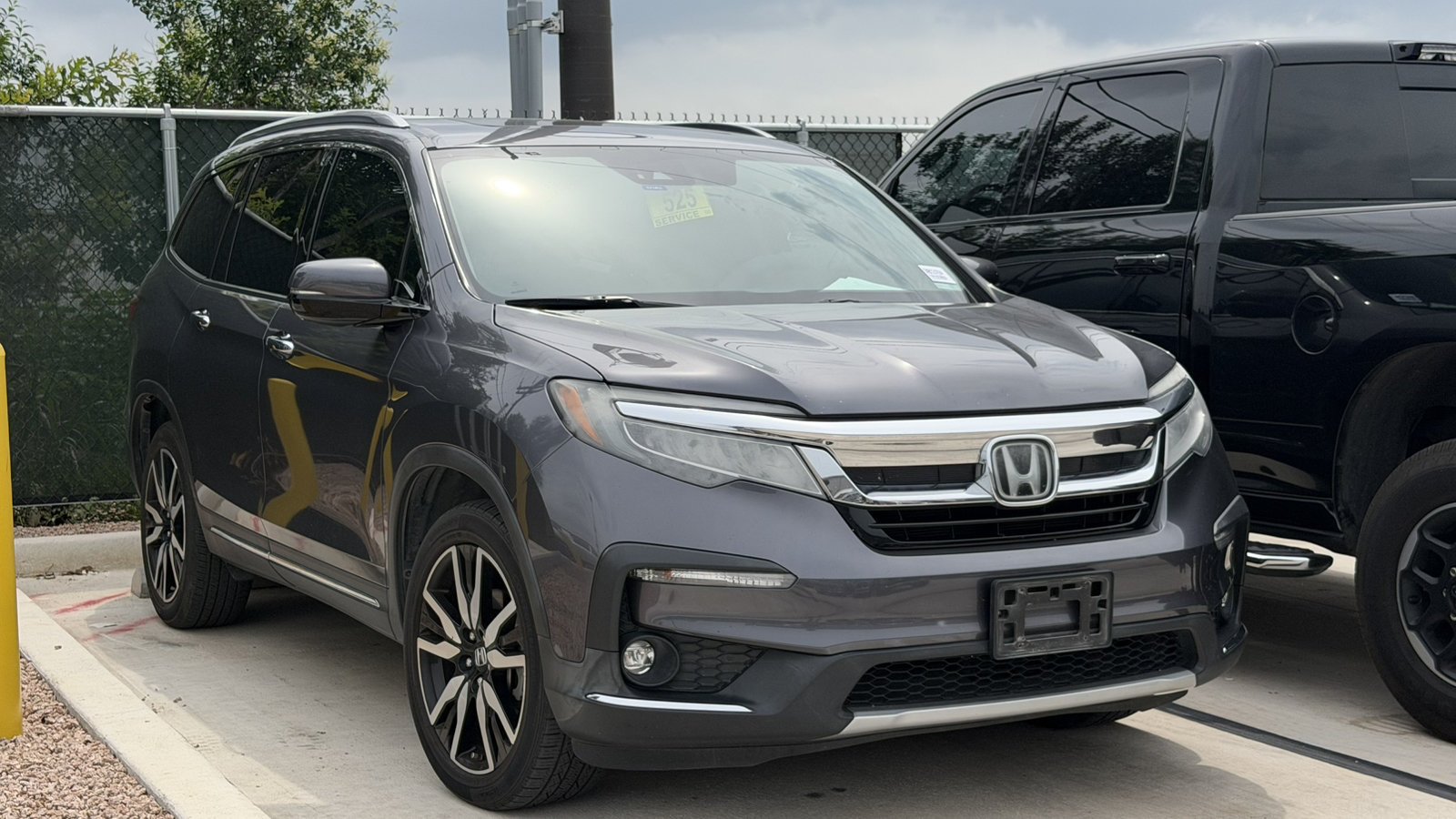 Certified Used 2022 Charcoal Honda Elite image 3