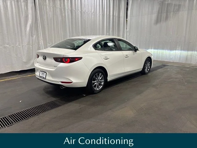 Used 2024 White Mazda 2.5 S image 3
