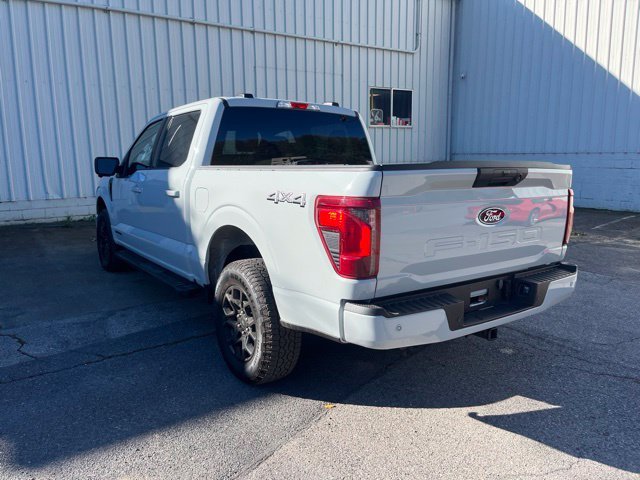 Used 2024 Avalanche Ford XLT image 7