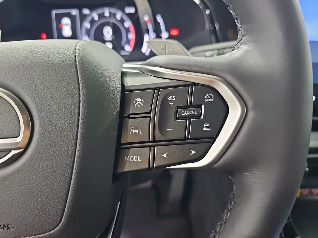 New 2026 Ultra White Lexus PREMIUM image 17
