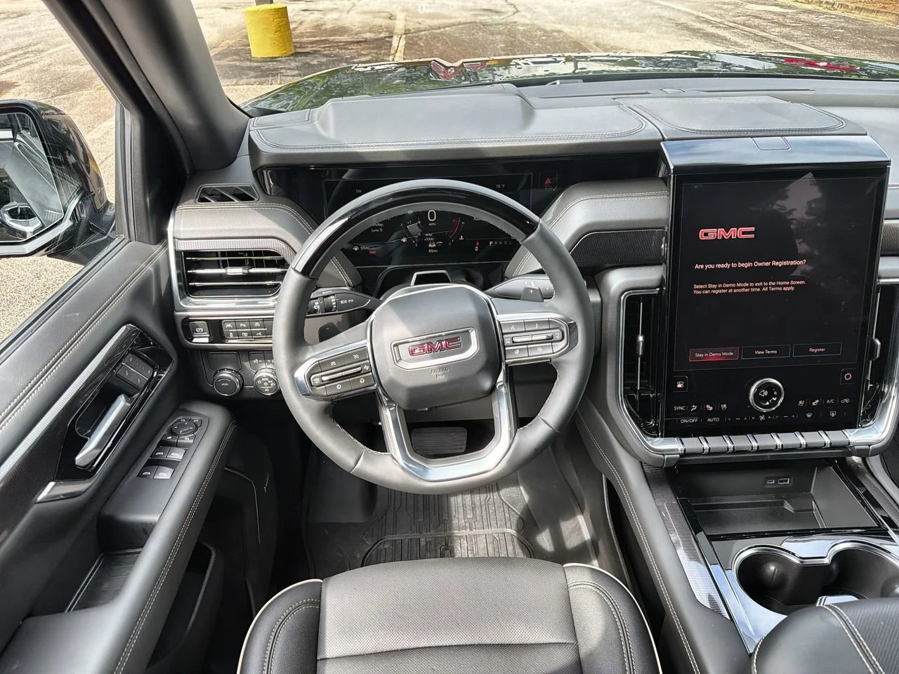 New 2026 Onyx Black GMC Elevation image 10
