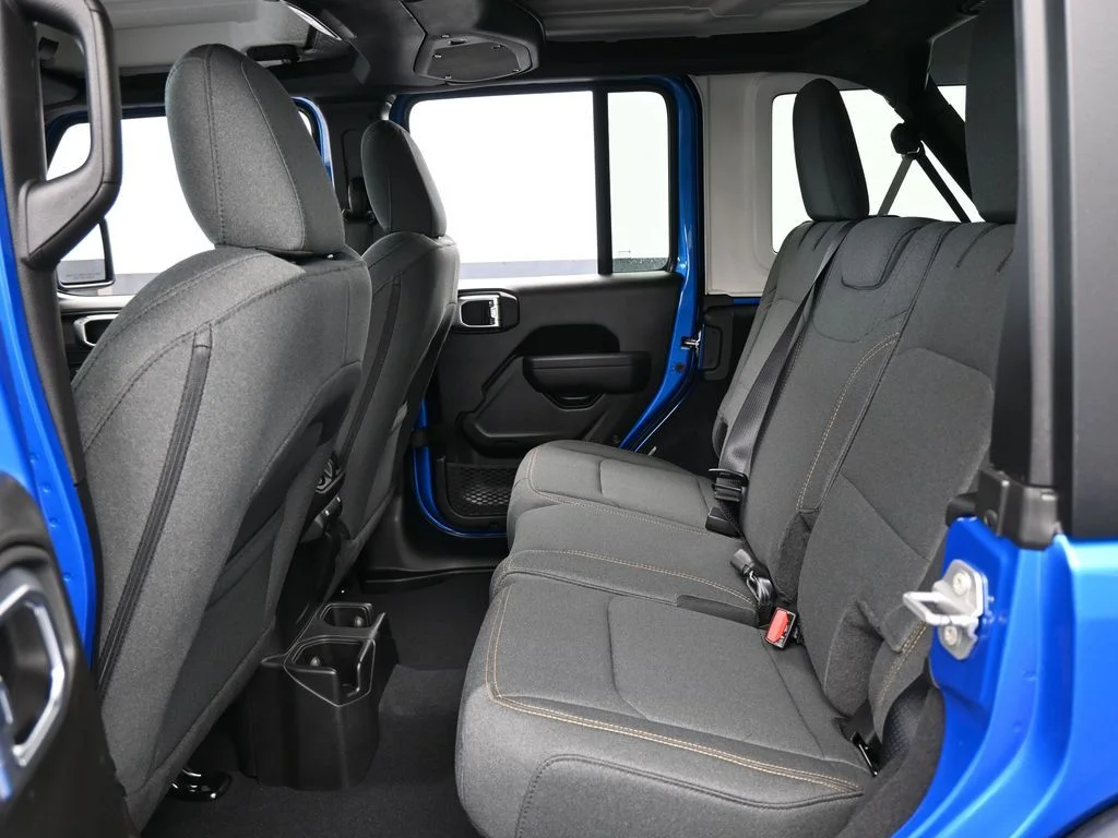 New 2026 Hydro Blue Pearl-Coat Exterior Paint Jeep Sport image 29