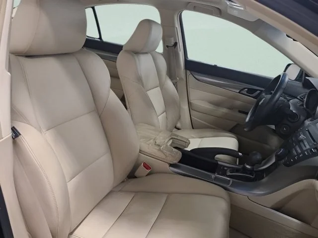 Used 2009 Crystal Black Pearl Acura 3.5 image 12