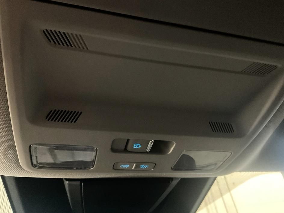 Used 2024 Gray Ford XLT image 24