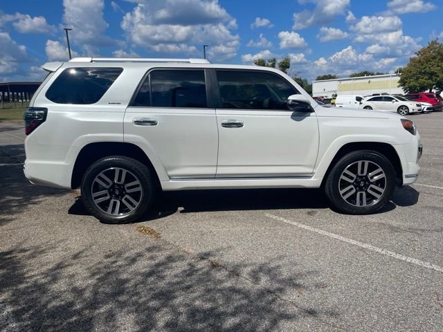 Used 2024  Toyota Limited image 10