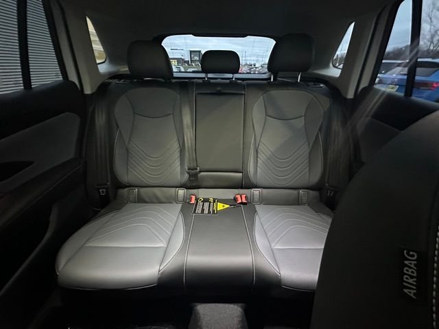 New 2026 Pure White Volkswagen 2.0T SE image 29