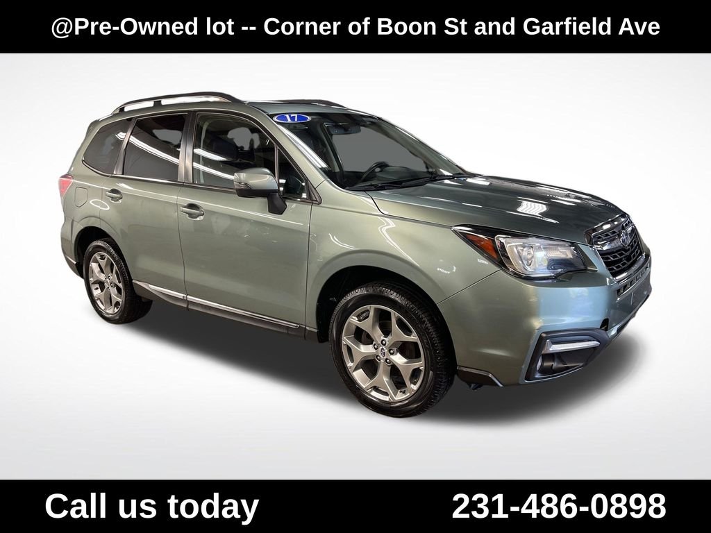 Used 2017 Green Subaru 2.5i Touring image 7
