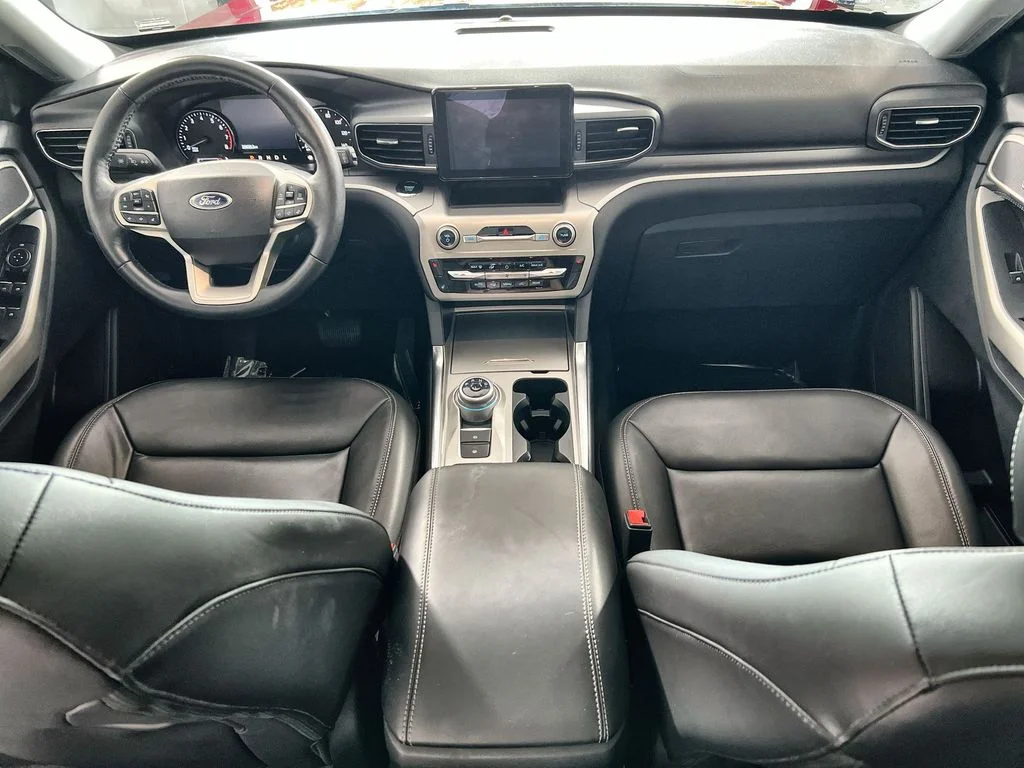 Used 2022 Red Ford XLT image 23