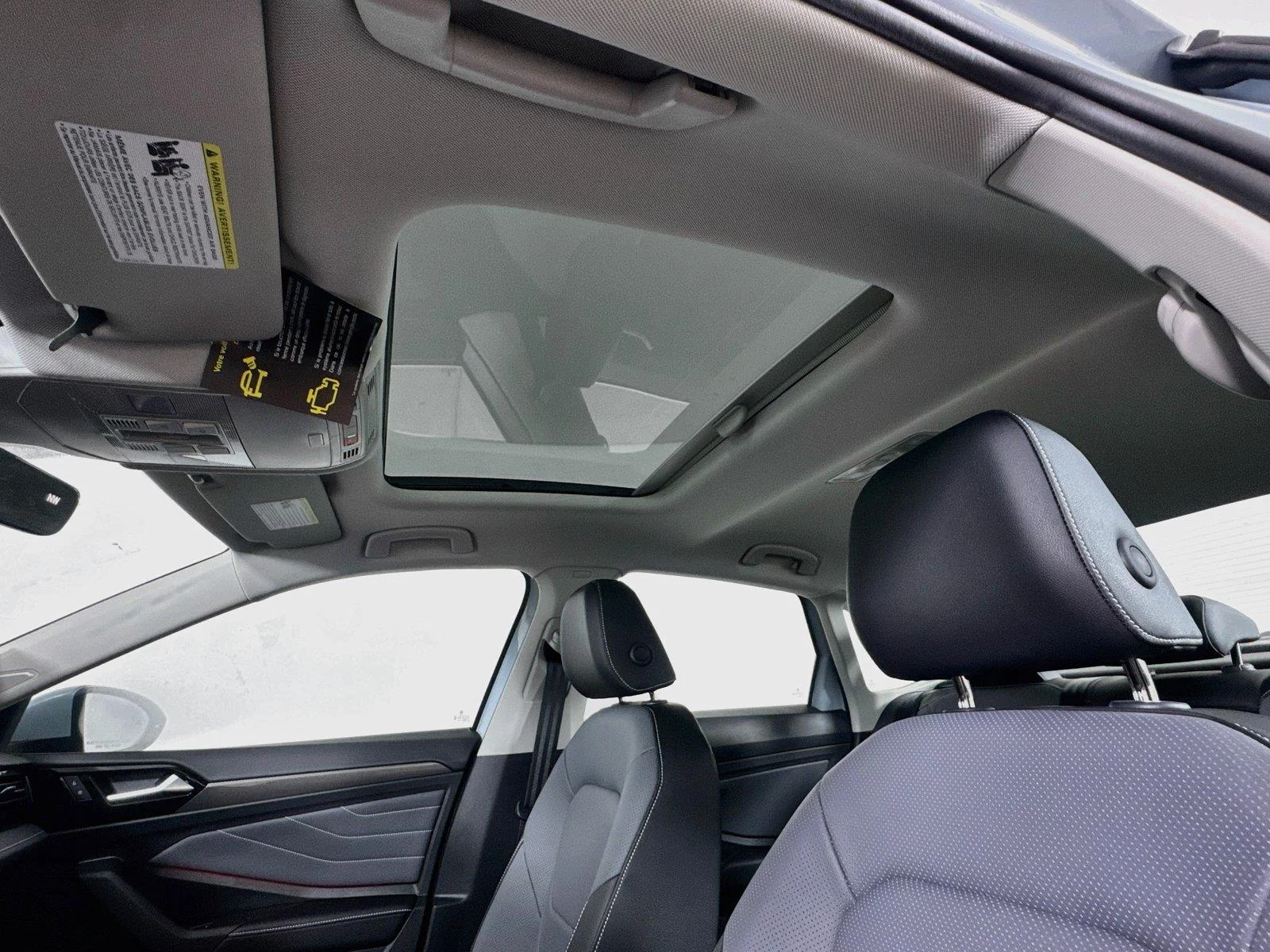 New 2027 GRAY Volkswagen SEL image 22