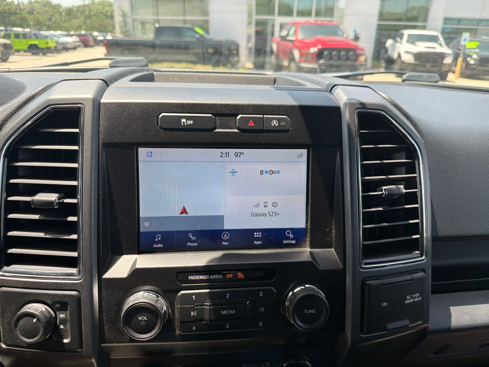 Used 2019 Velocity Blue Metallic Ford XLT image 12