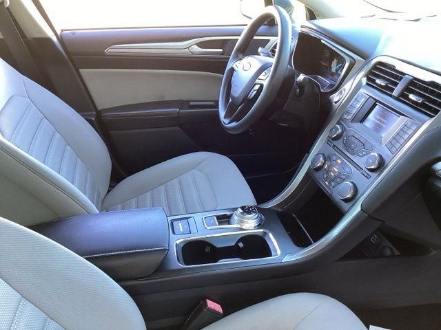 Certified Used 2018 Blue Metallic Ford S image 17