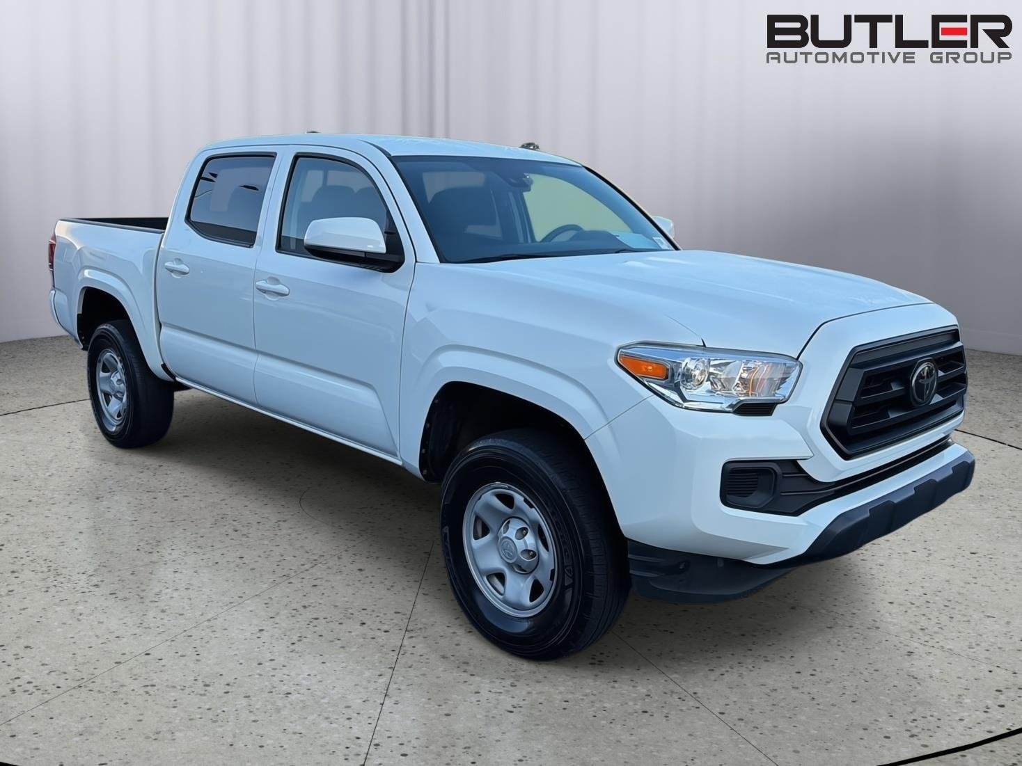 Used 2023 Ice Cap Toyota SR V6 image 8