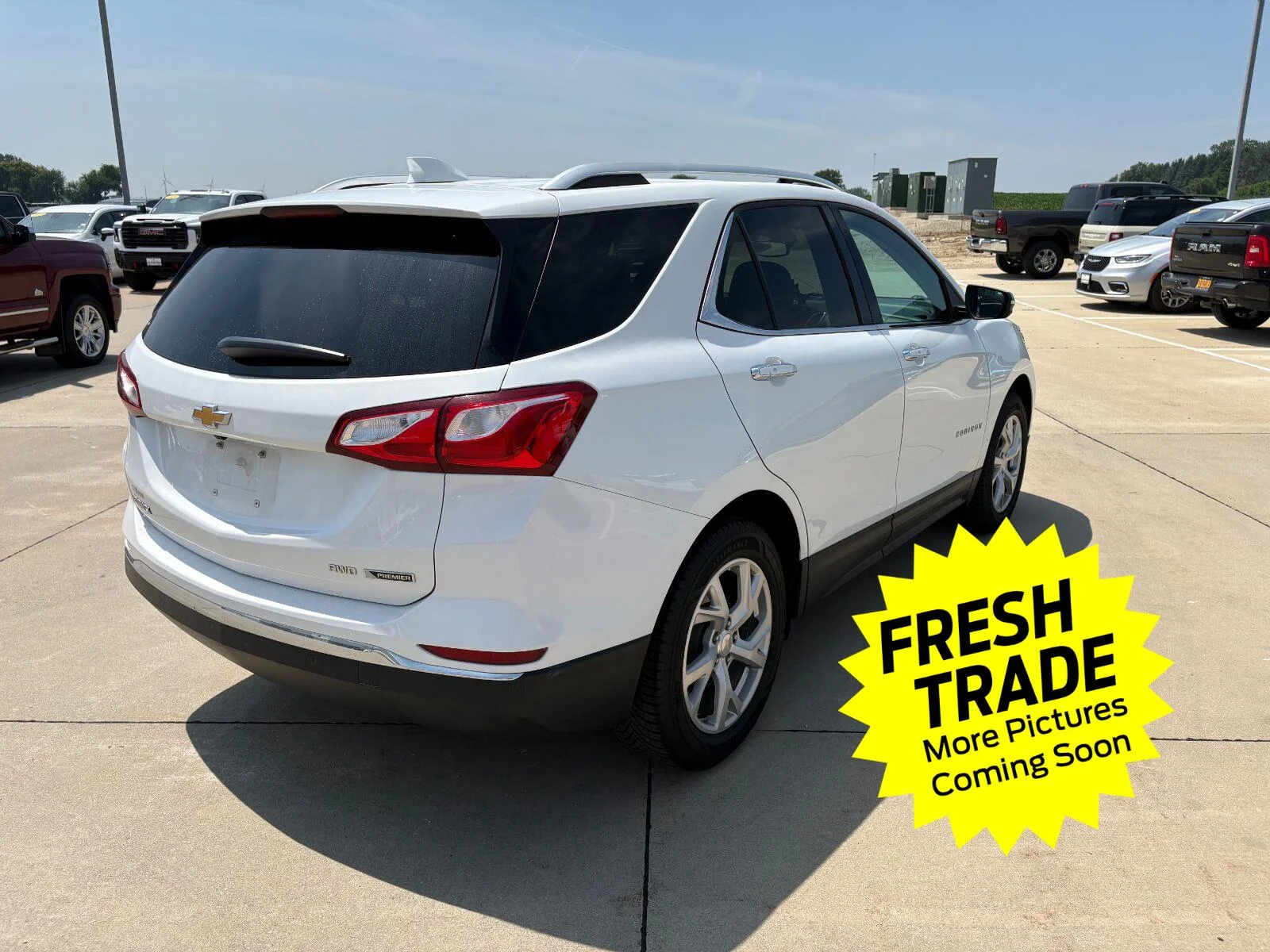 Used 2018 Summit White Chevrolet Premier image 5