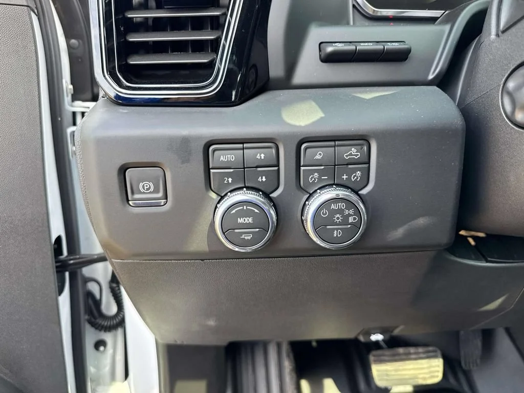 2026 GMC Sierra 1500 AT4X - Photo 44
