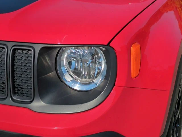 Used 2023 Red Jeep Trailhawk image 9