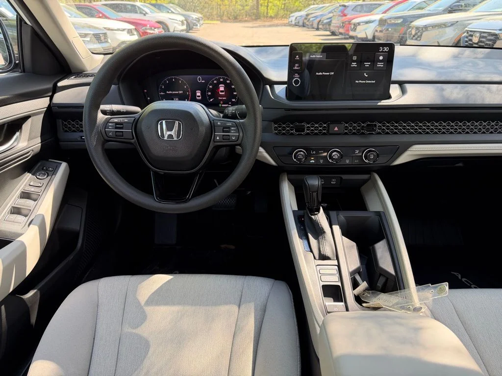 New 2026 Platinum White Pearl Honda LX image 10