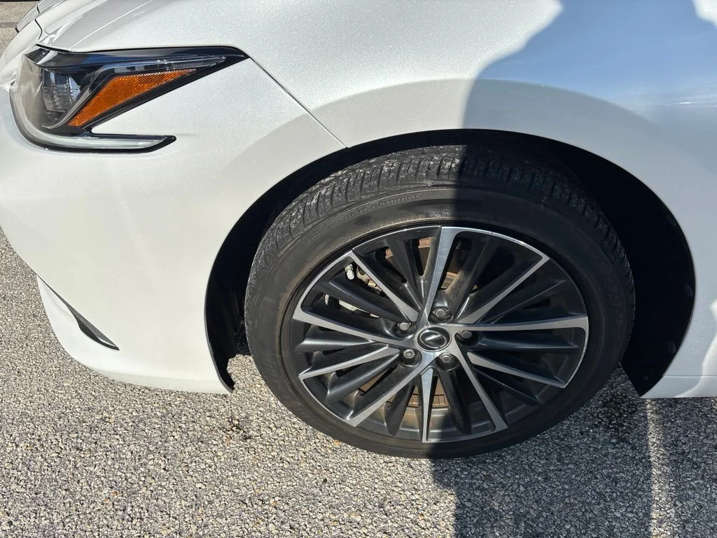 Certified Used 2023 White Lexus 350 image 11