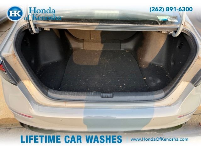 Certified Used 2024 Urban Gray Honda EX-L image 9