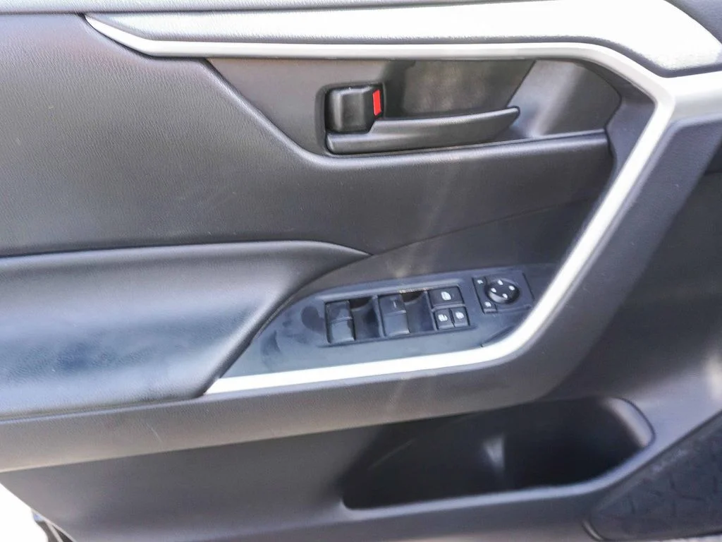Used 2022 Black Toyota LE image 18