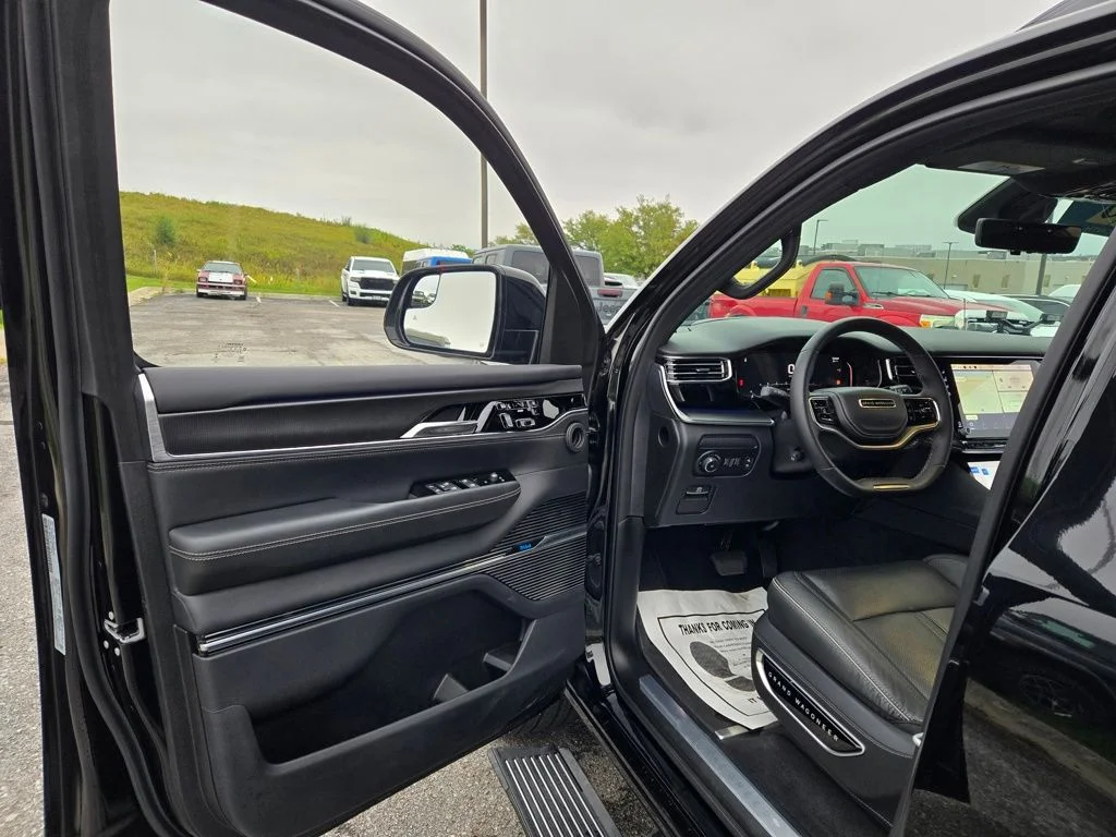 Certified Used 2023 Black Jeep Series II image 14