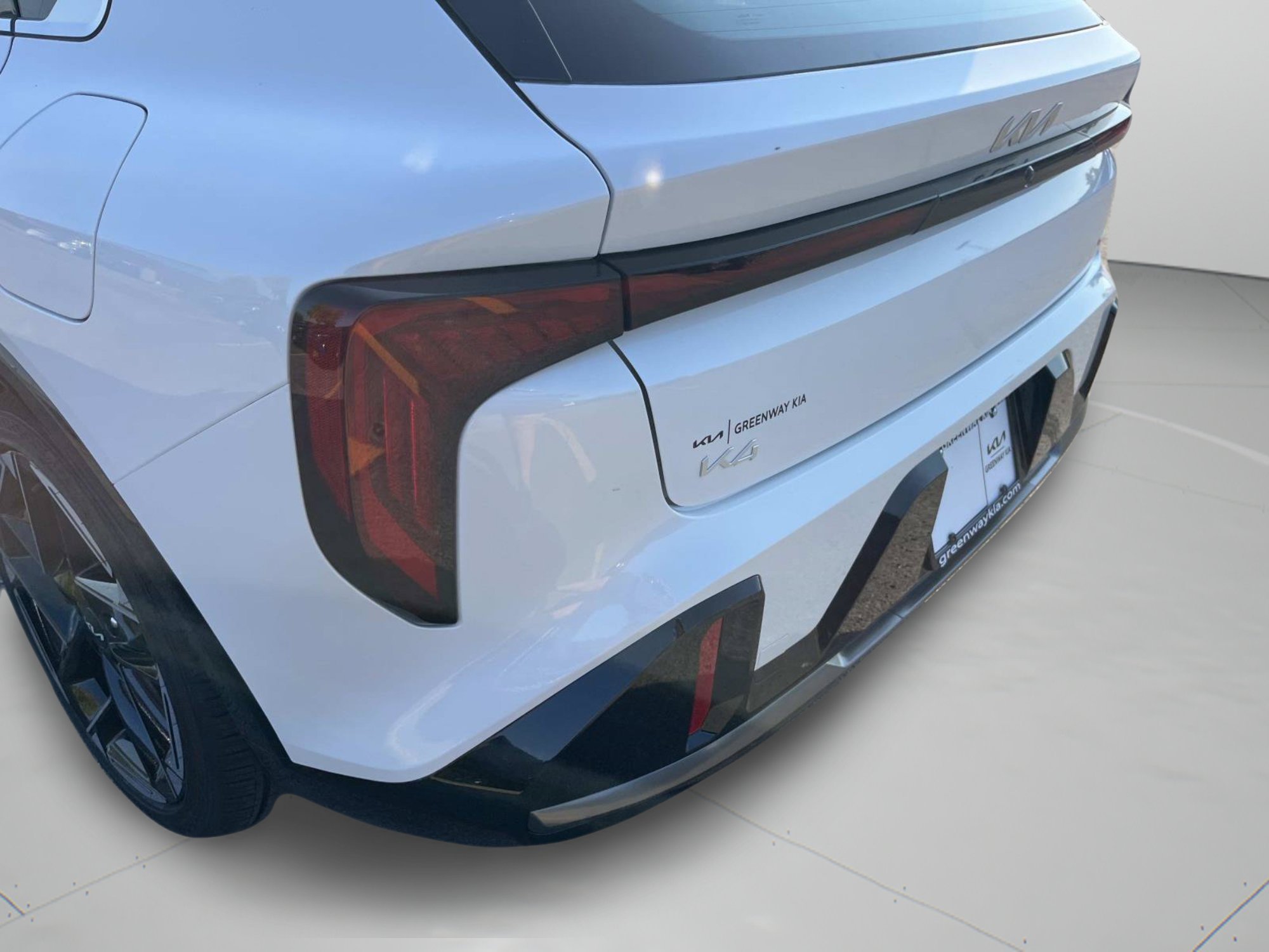 New 2026 Snow White Pearl Kia GT-Line image 30