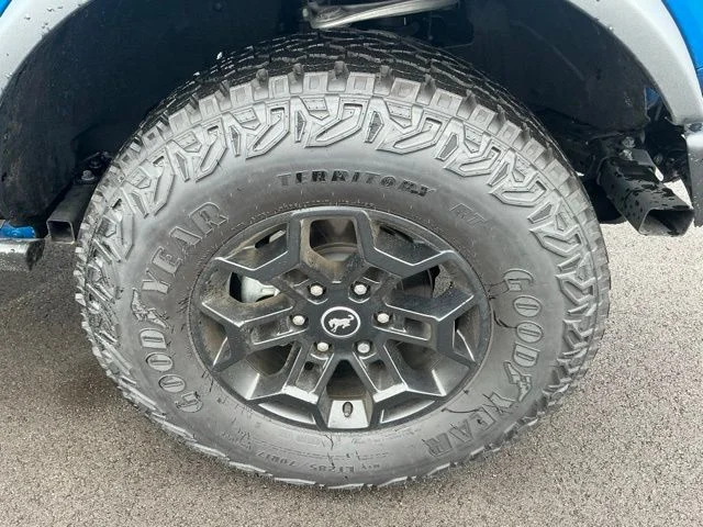 New 2026 Velocity Blue Metallic Ford Badlands® image 12