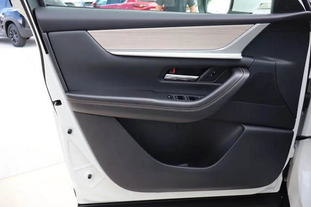 New 2026 Rhodium White Premium Mazda 3.3 Turbo Preferred AWD image 14