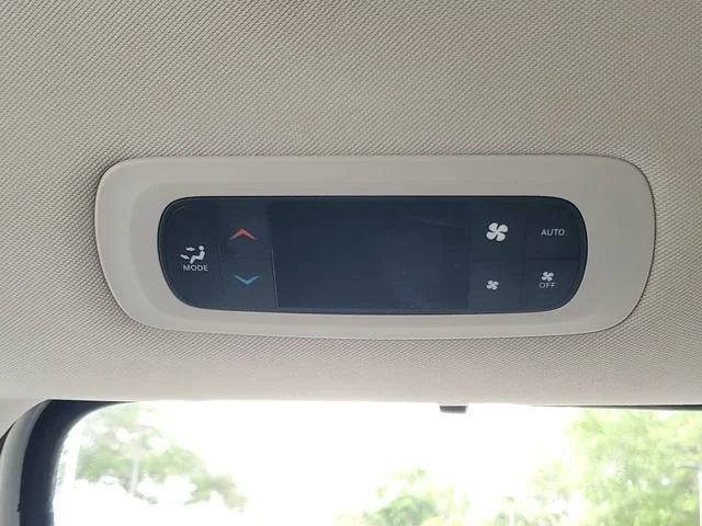 Used 2021 Bright White Cl Chrysler Touring image 26