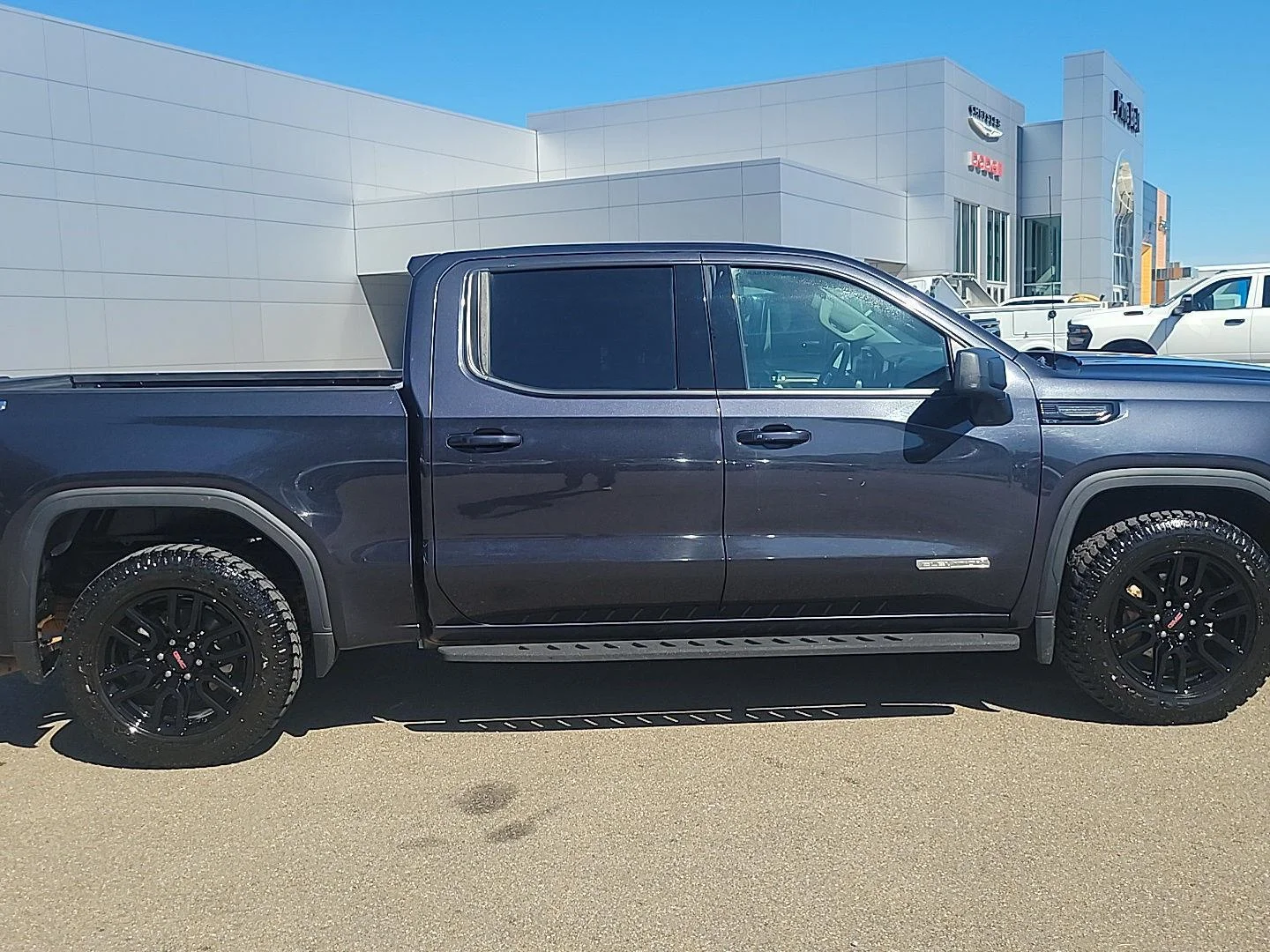 Used 2023 Titanium Rush Metallic GMC Elevation image 16