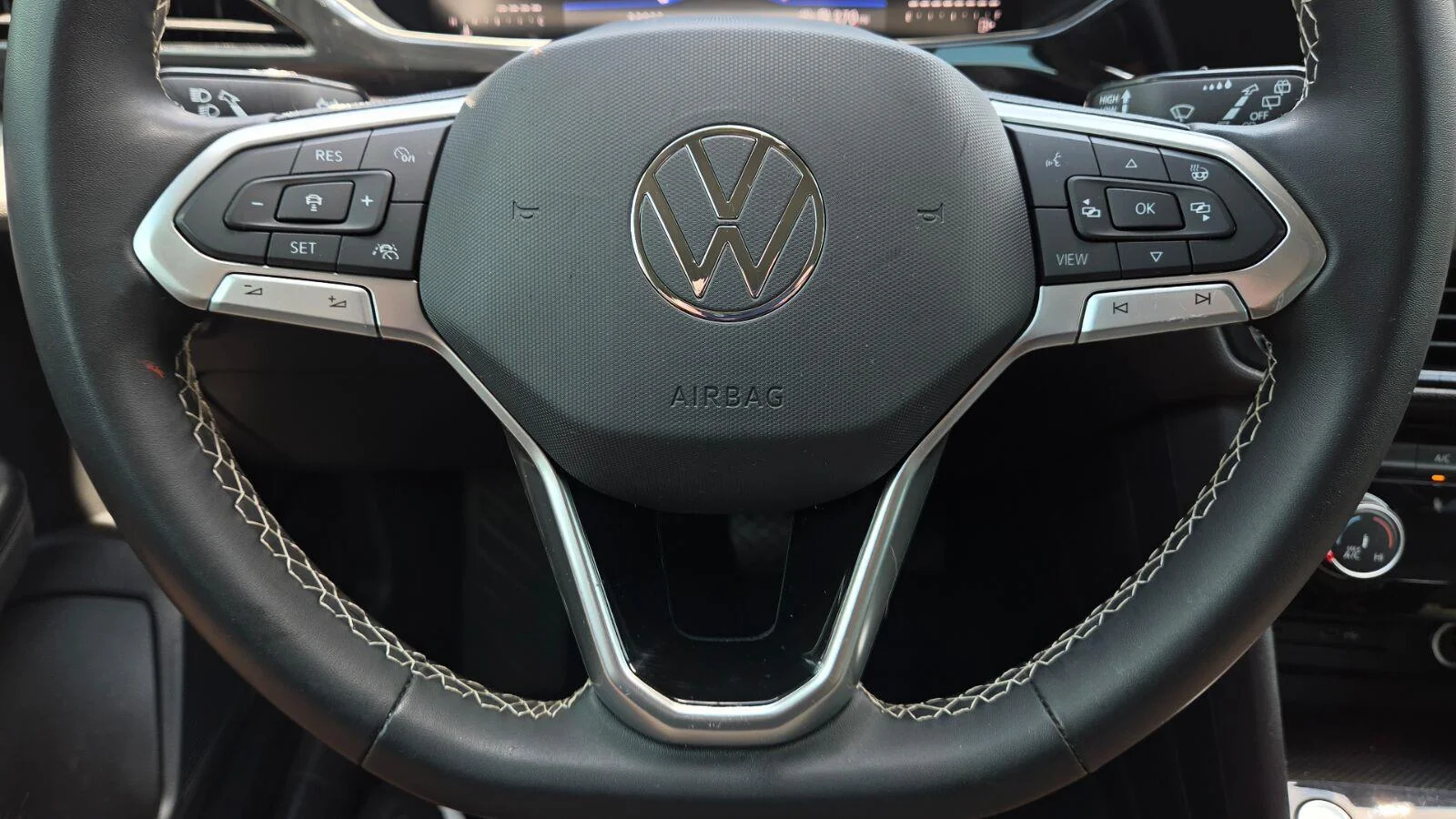 Certified Used 2023 Pure White Volkswagen S image 23