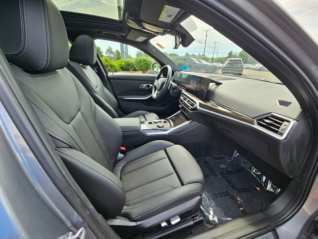 Used 2023 Skyscraper Grey Metallic BMW 330i xDrive image 13