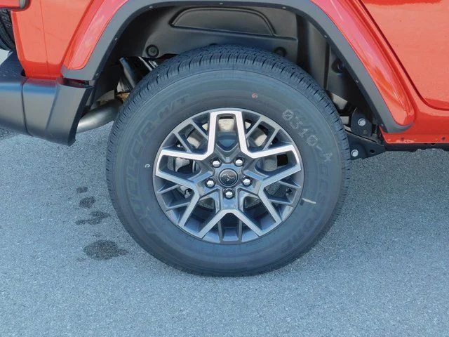 2025 Jeep Wrangler 4-Door Sahara - Photo 29