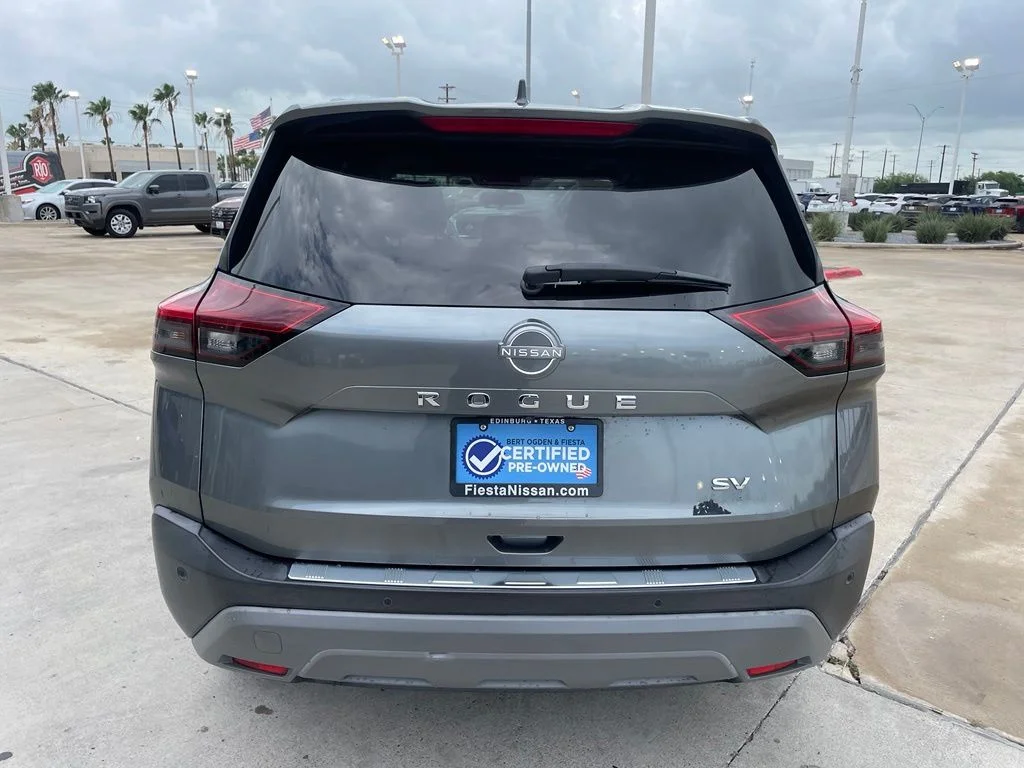 Used 2023 Gray Nissan SV image 6