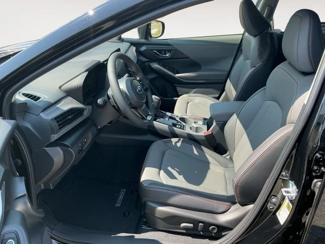 New 2026 CRYSTAL BLACK SILICA Subaru Limited Hybrid image 9