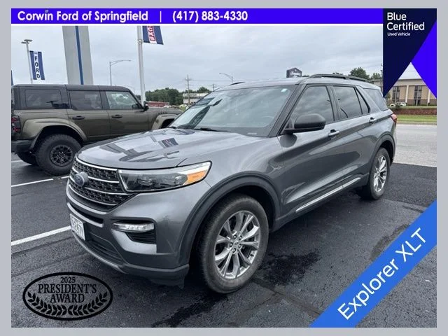 2022 Ford Explorer XLT 4WD's photo